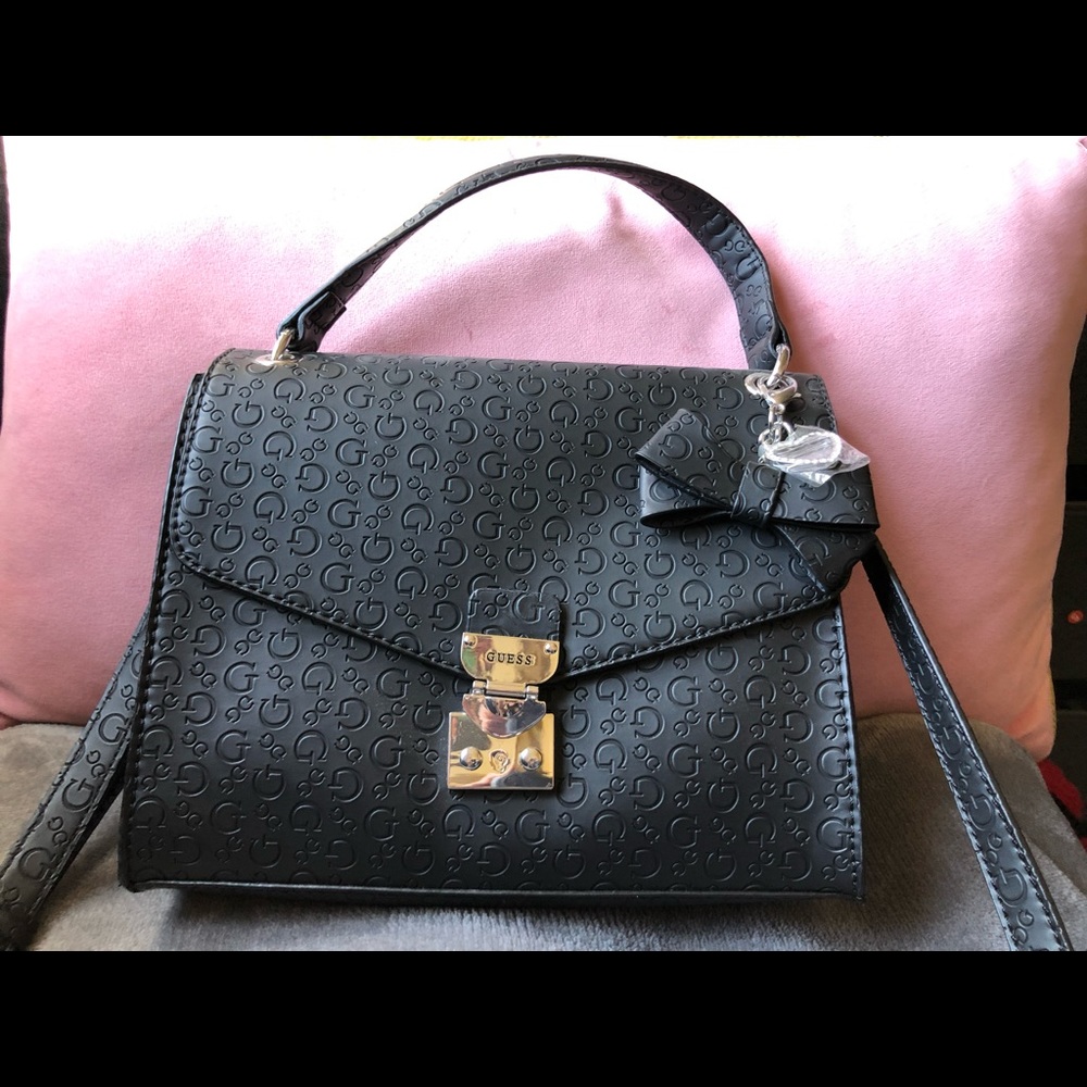 GUESS black purse